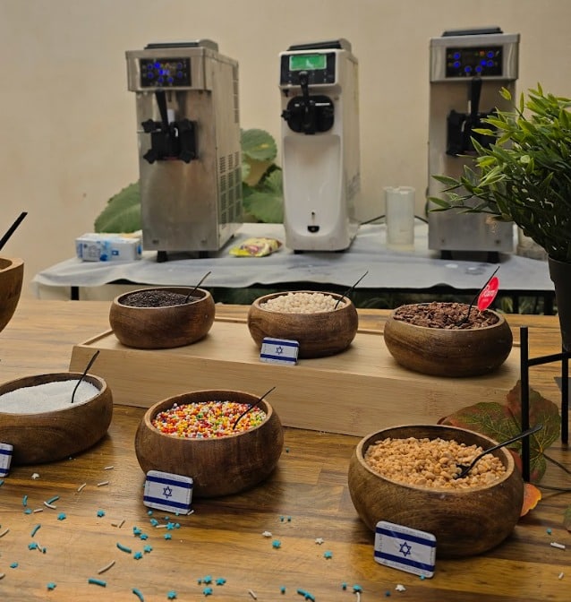 עגלות גלידה להשכרה