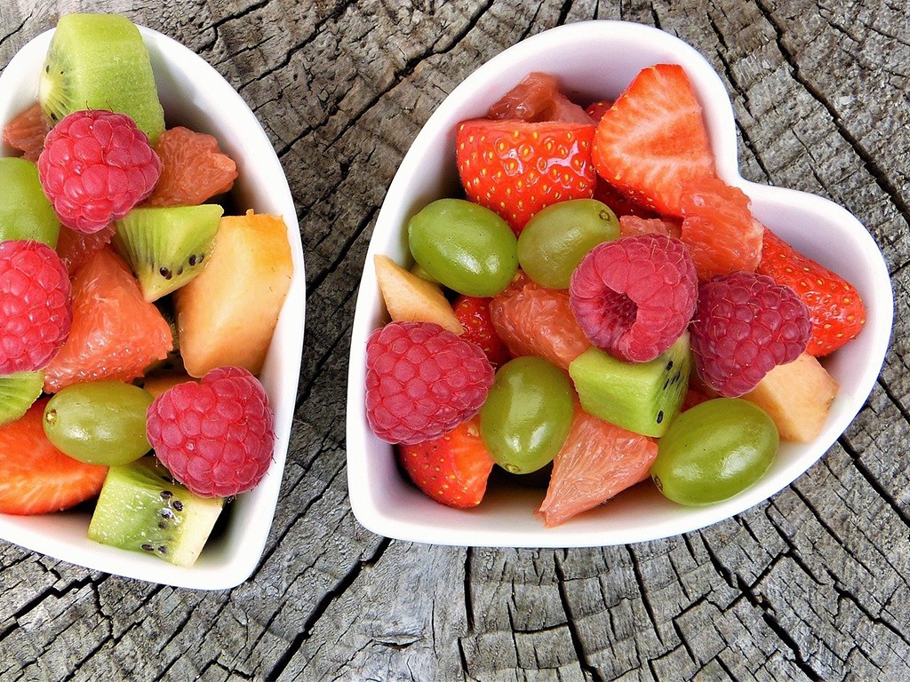 דוכן פירות לחתונה